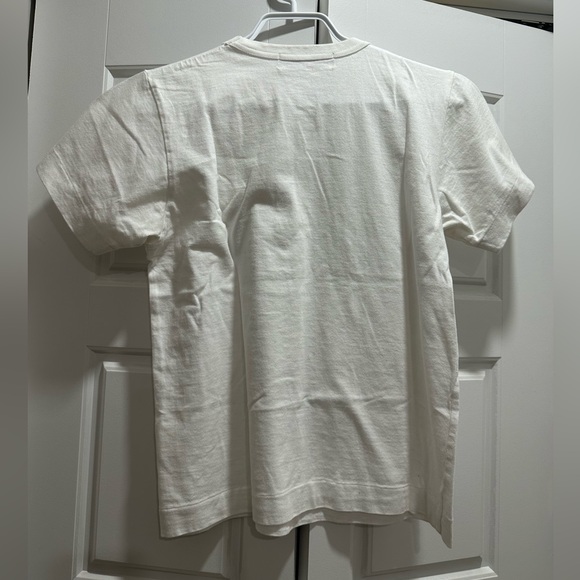 Comme des garçon Play - BASIC T-SHIRT RED EMBLEM (WHITE) - Picture 8 of 9